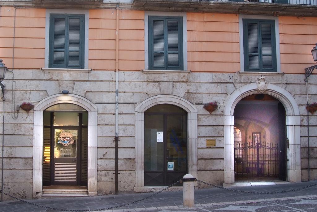 Antica Dimora 191 Hotel Isernia Buitenkant foto